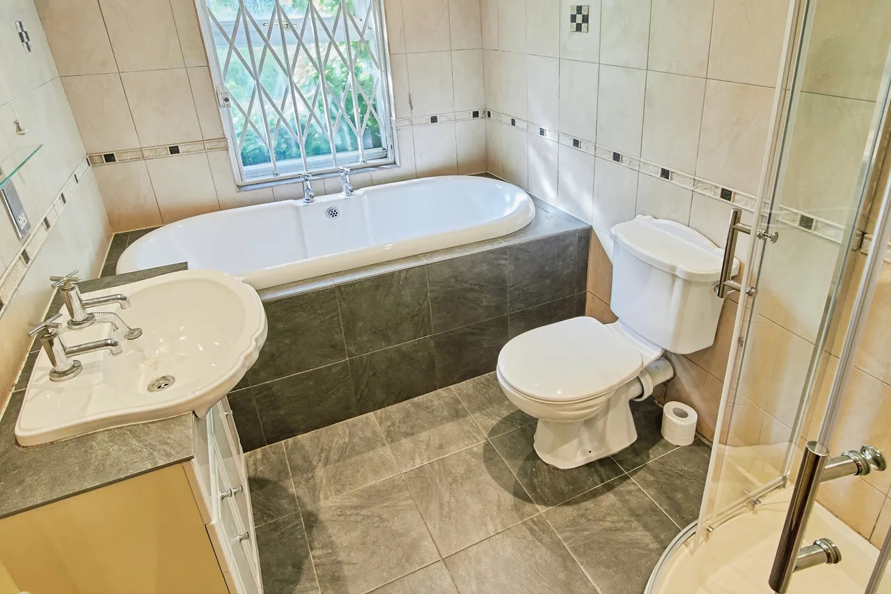 Holly Road, Birmingham, B30, photo 13