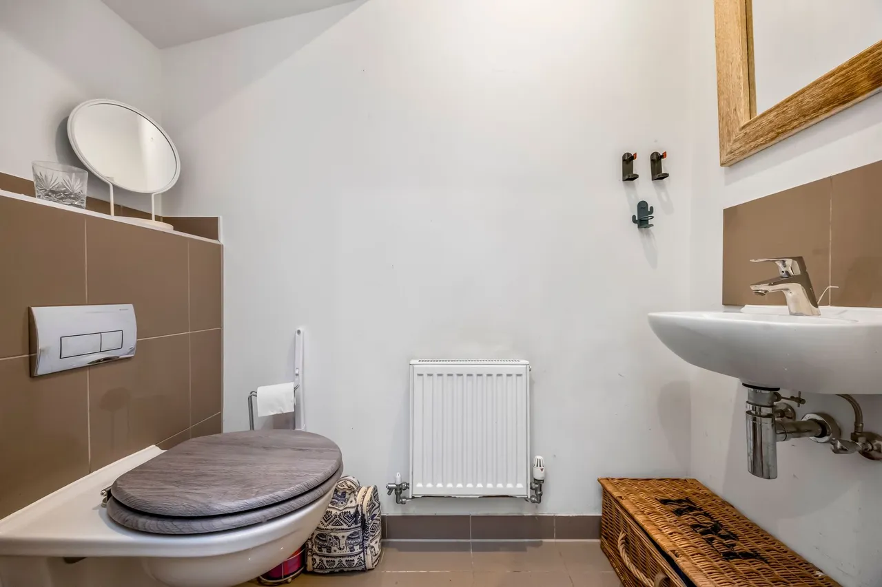 Edwards Close, Broadbridge Heath, RH12, photo 6