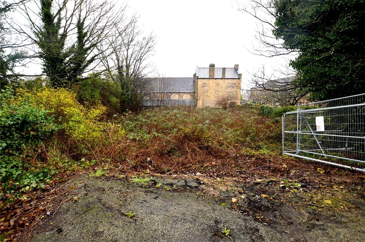 Chapeltown, Pudsey, LS28, photo 9