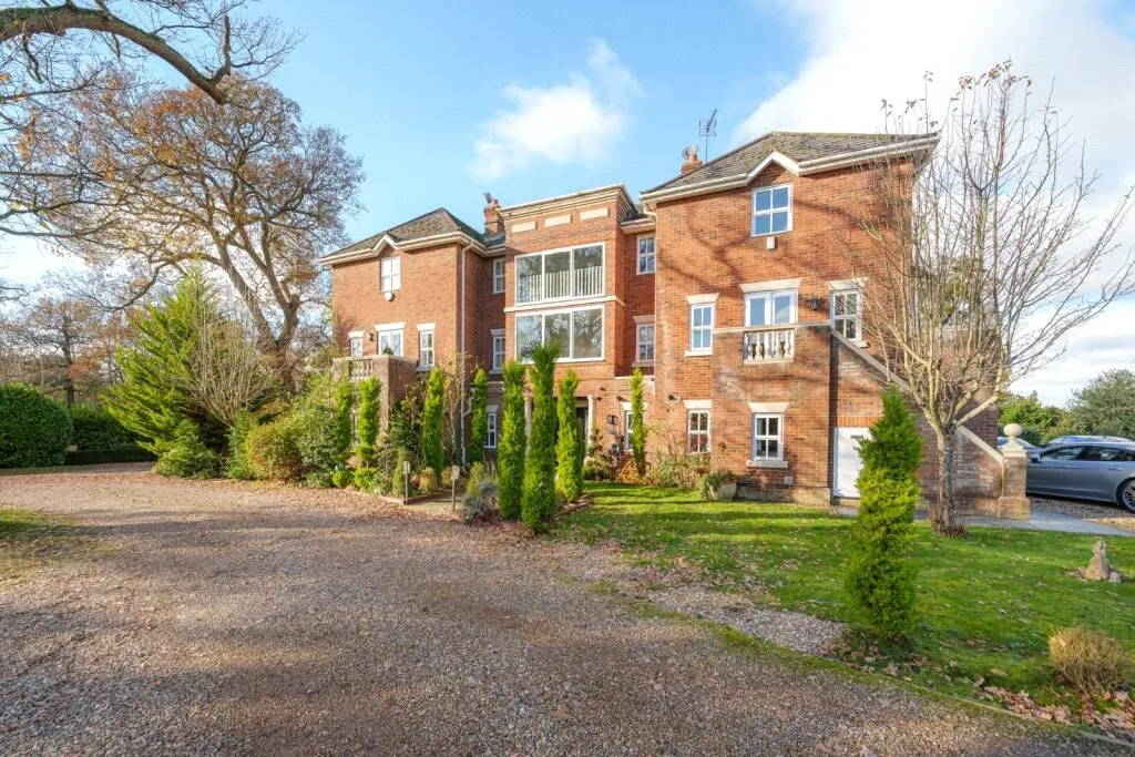 Denham Road, Iver, SL0, photo 19