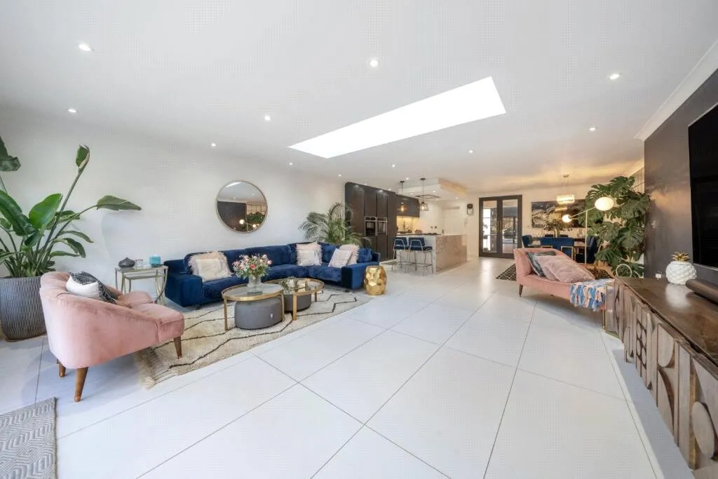 Denham Road, Iver, SL0, photo 6