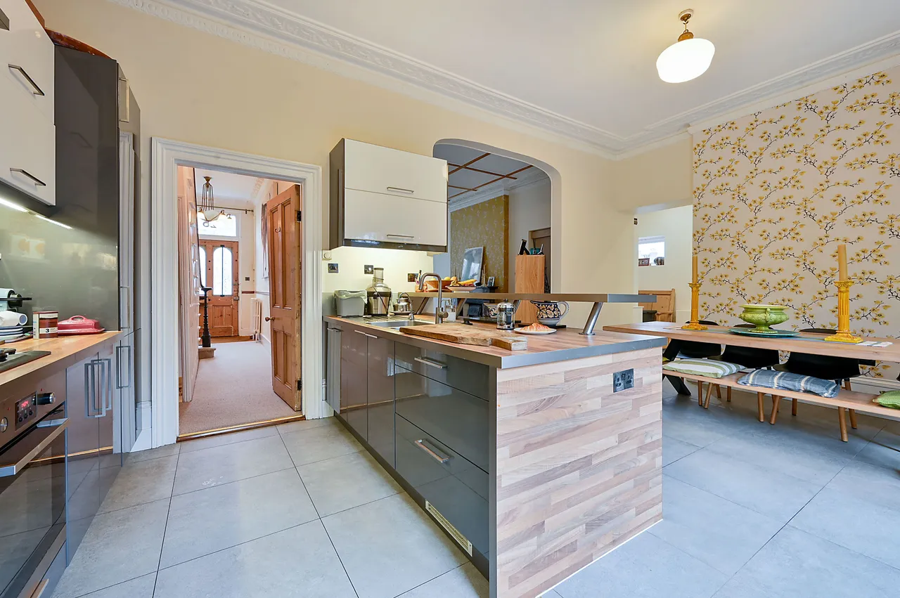 25 Stowe Road, London, photo 4
