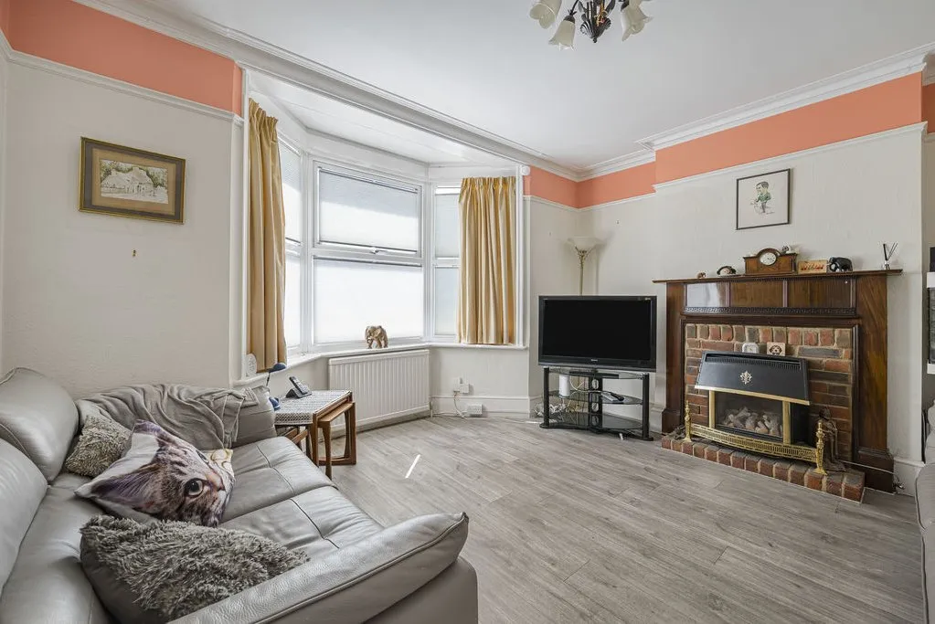 Longlands Park Crescent, Sidcup, DA15, photo 2
