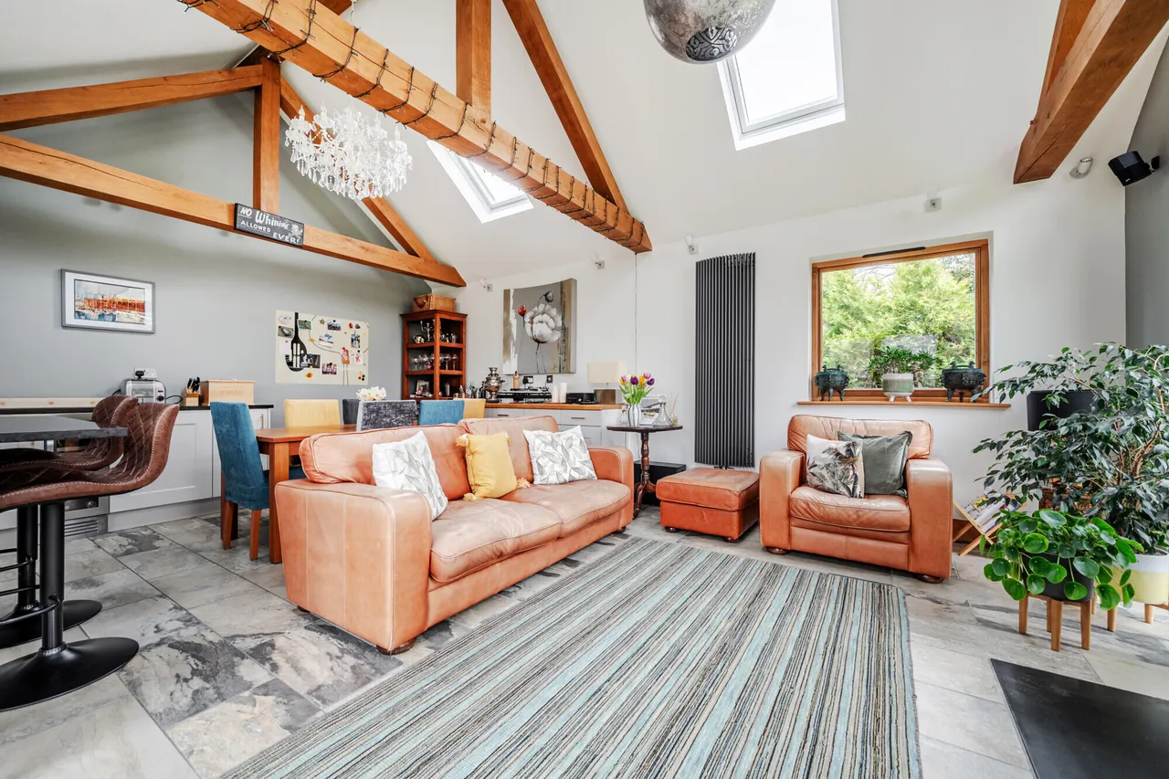 Hawkins Grove, Church Crookham, GU51, photo 2