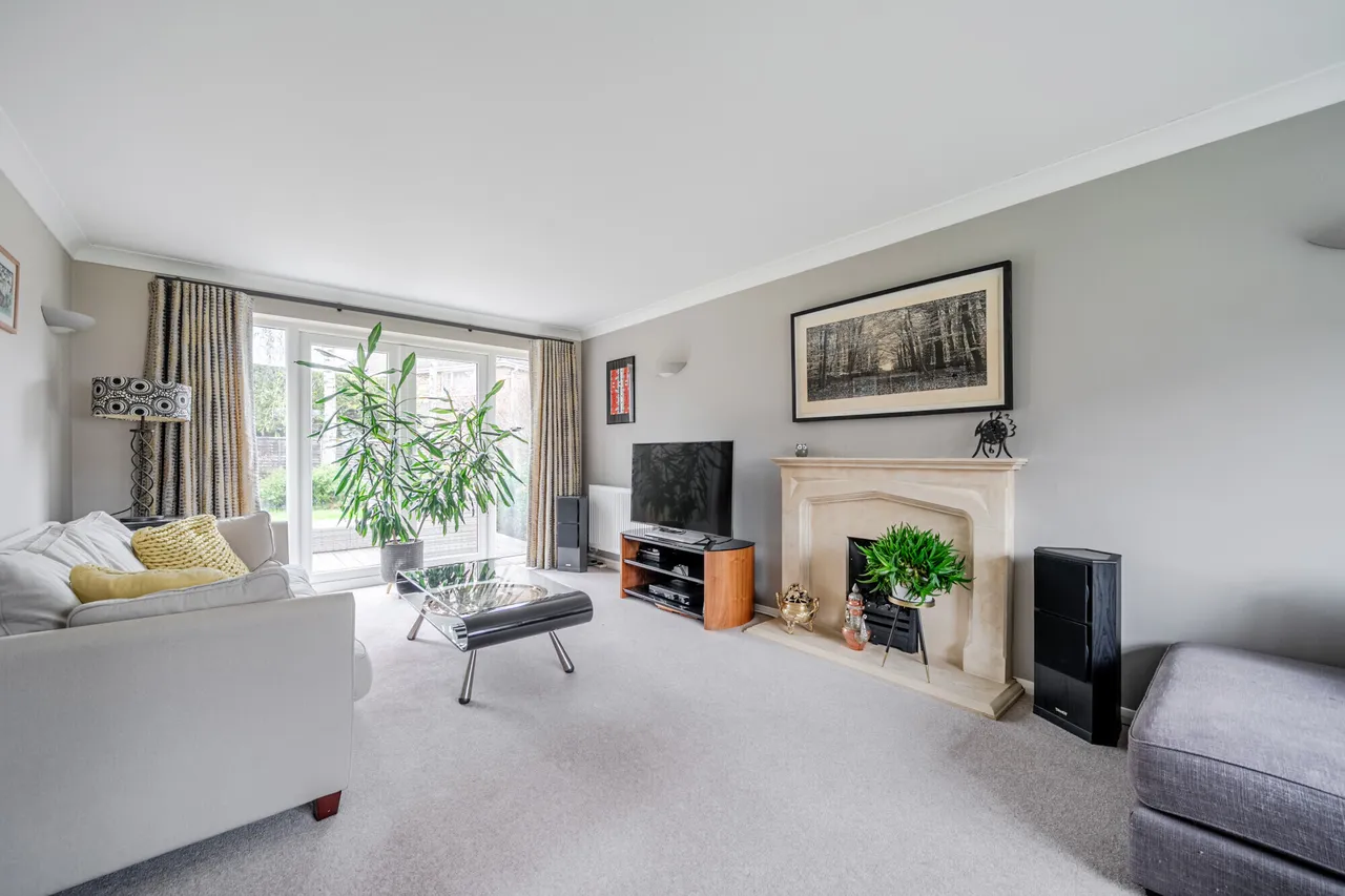 Hawkins Grove, Church Crookham, GU51, photo 4