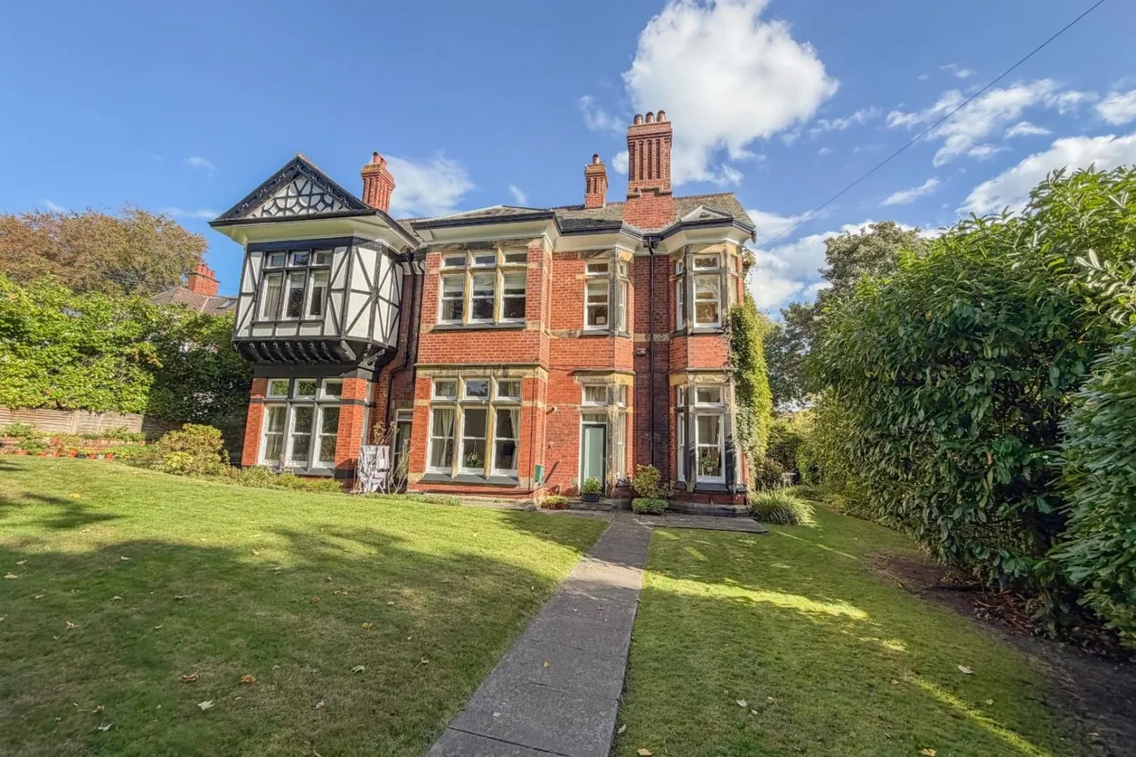 Wensley Drive, Chapel Allerton, LS7, photo 11
