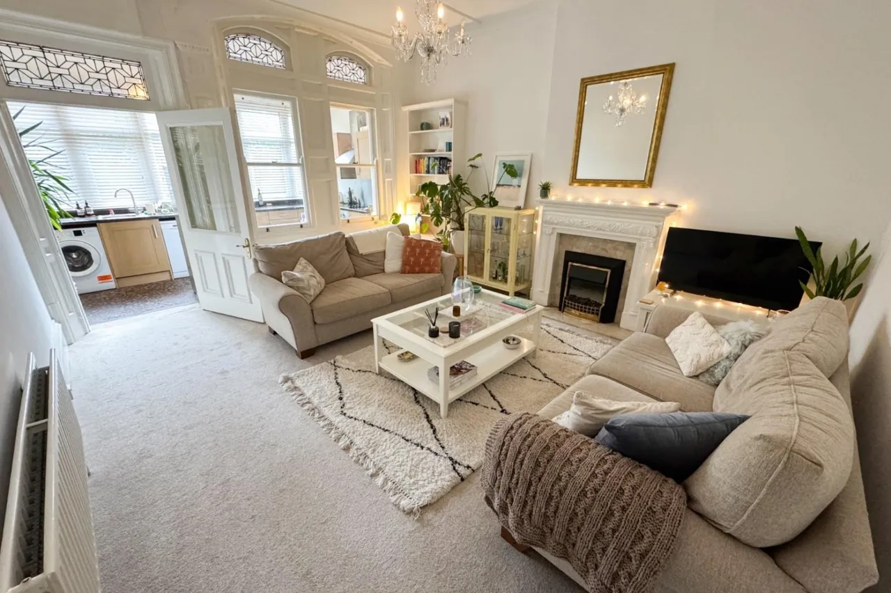 Wensley Drive, Chapel Allerton, LS7, photo 2