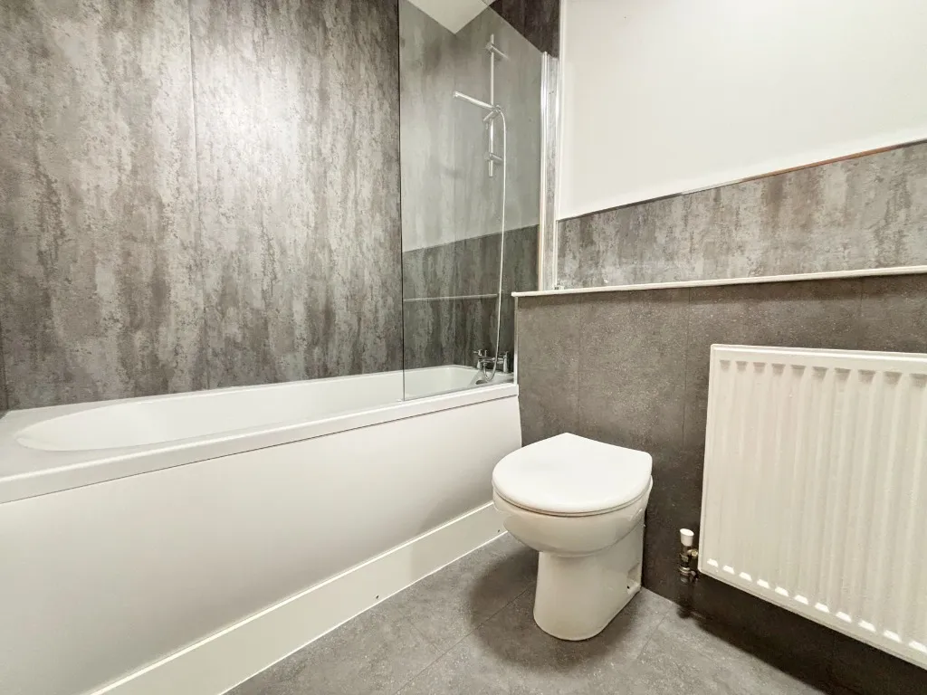 Calderpark Terrace, Glasgow, G71, photo 13