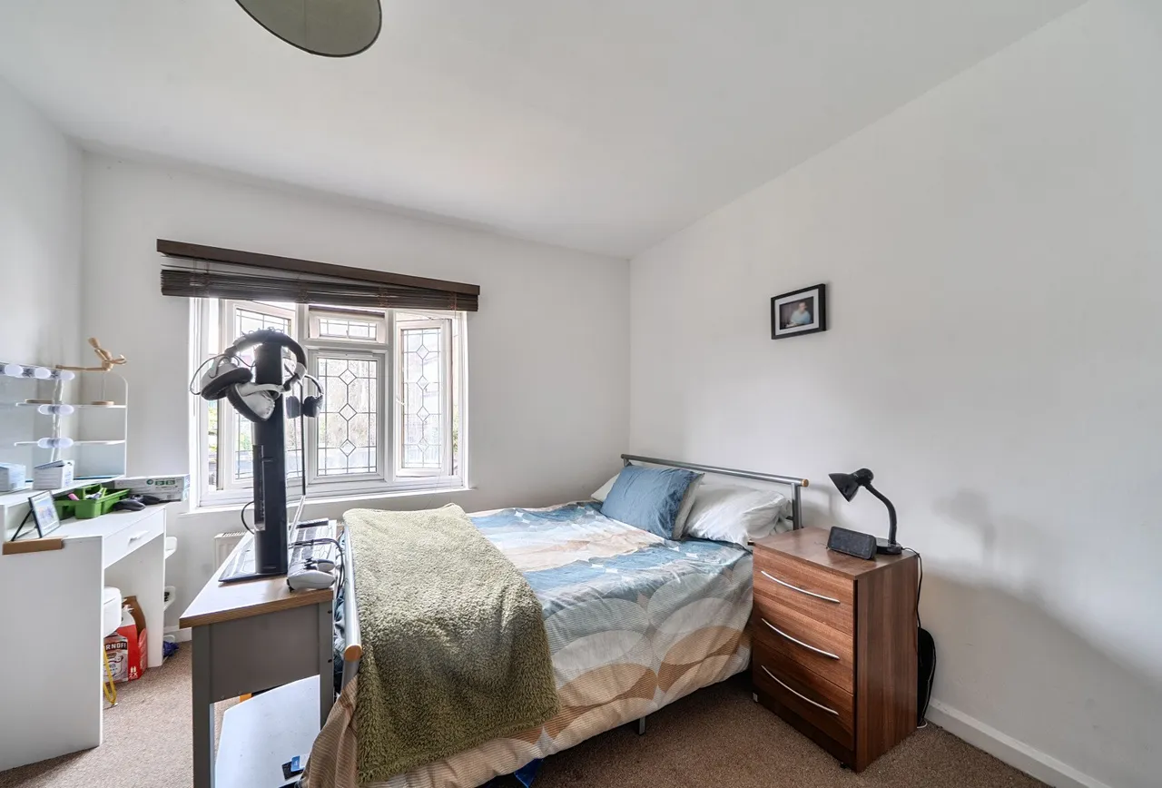 Mount Road, Mitcham, CR4 3EY, photo 6