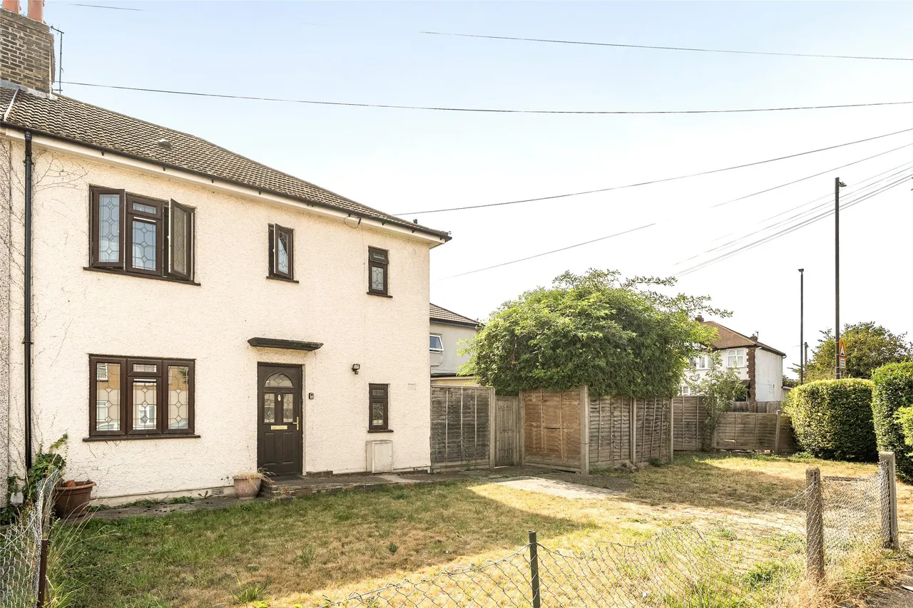 5 bed house for sale — Mount Road, Mitcham, CR4 3EY