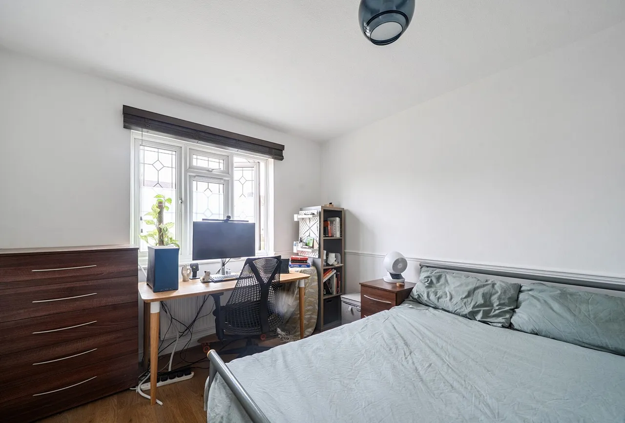 Mount Road, Mitcham, CR4 3EY, photo 9