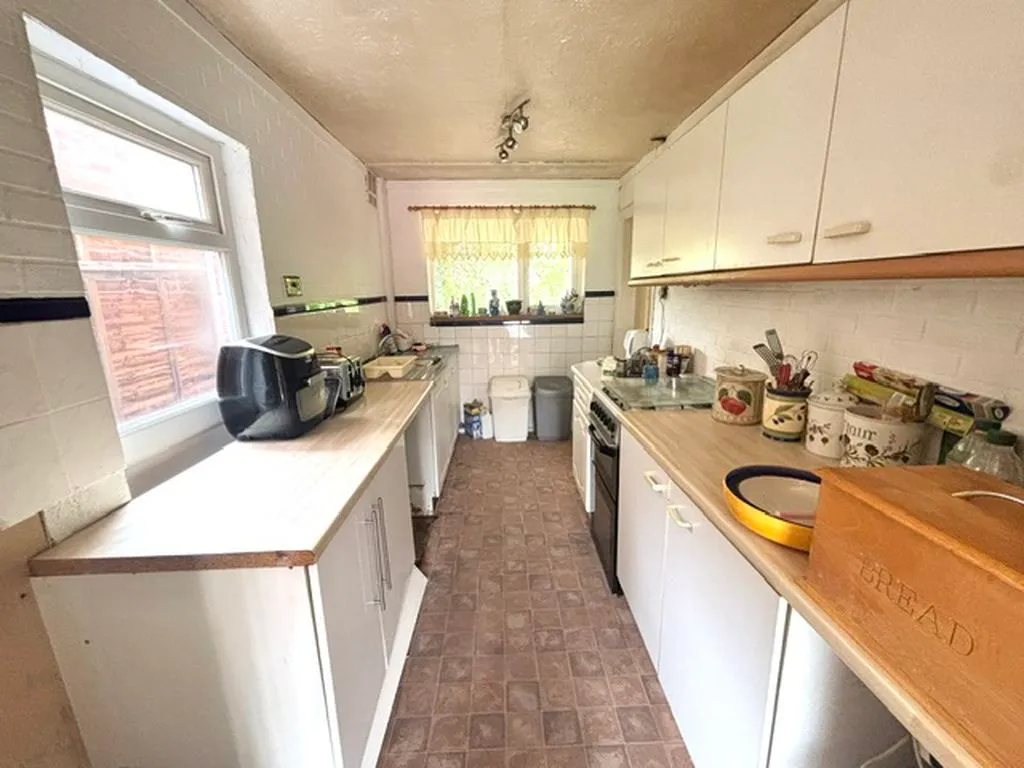 Waverley Avenue, Great Barr, B43, photo 5