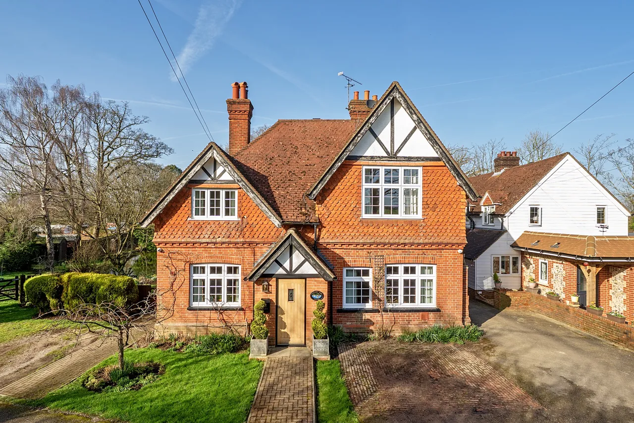 4 bed house for sale — Partridge Lane, Dorking, RH5