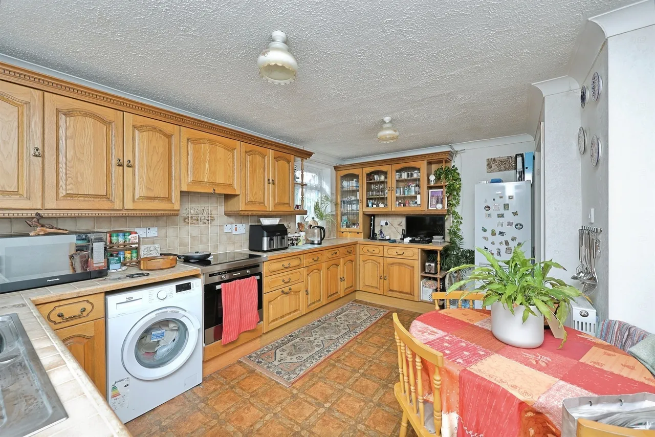 Rustens Manor Road, Wymondham, NR18, photo 9