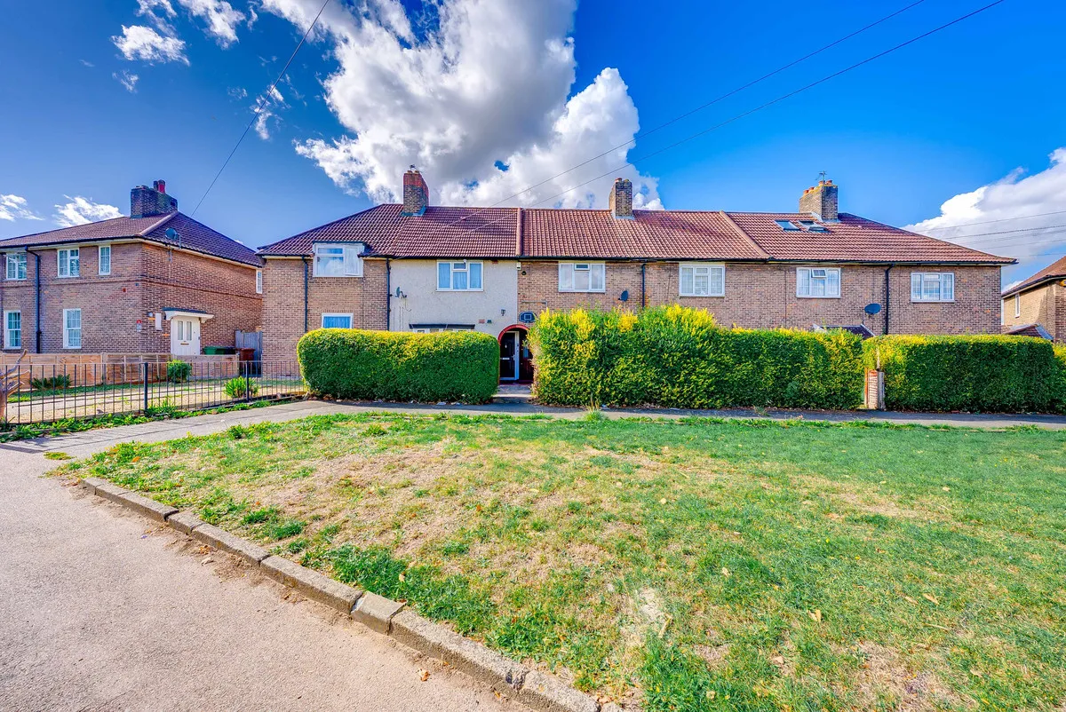 2 bed property for sale, Roundtable Road, Bromley, BR1