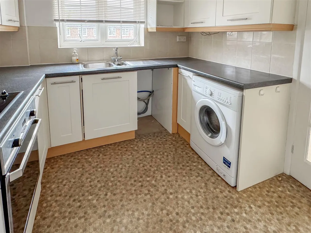 Furzedown, Littlehampton, photo 6