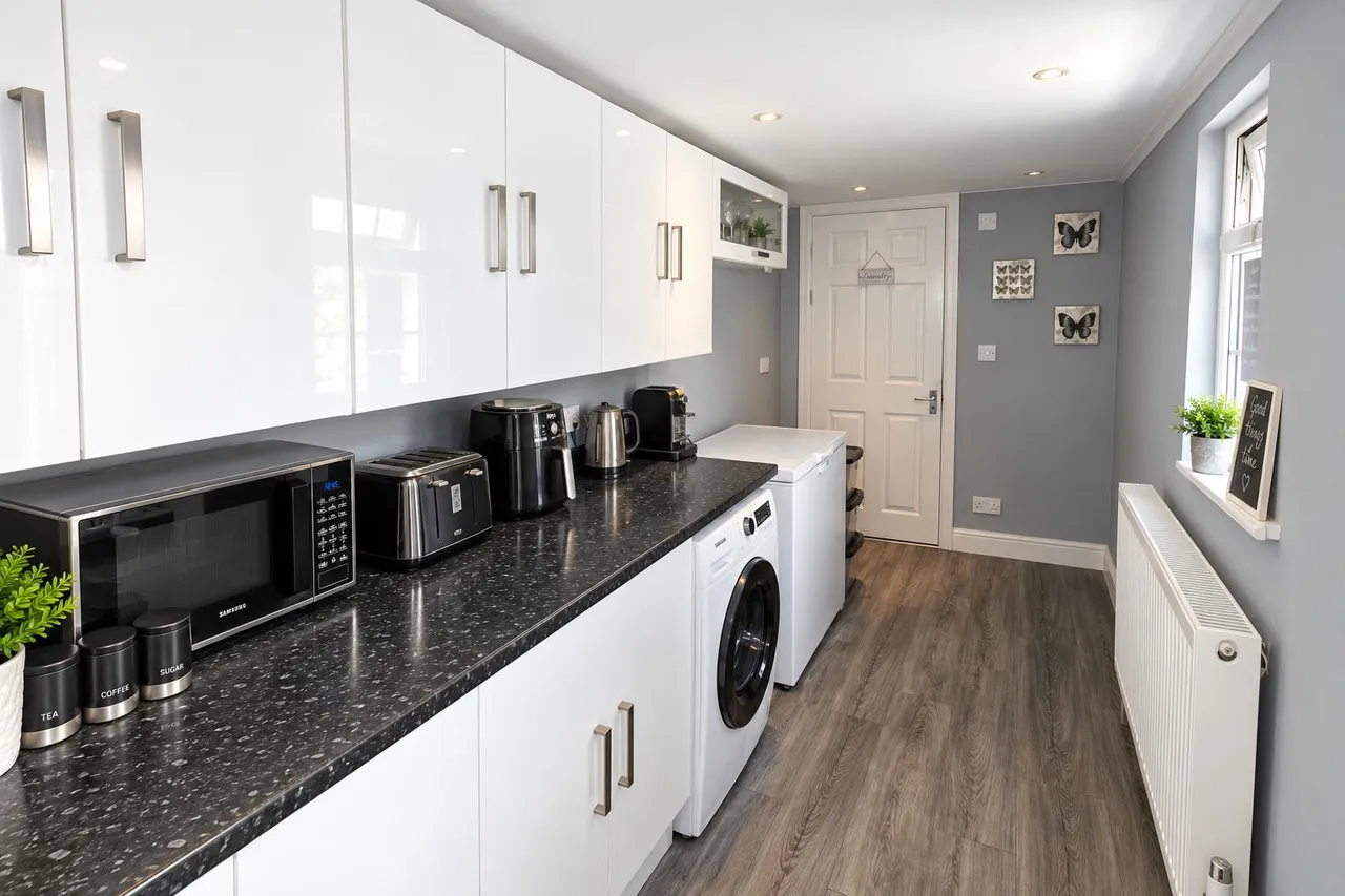 Tobyfield Road, Bishops Cleeve, GL52, photo 6