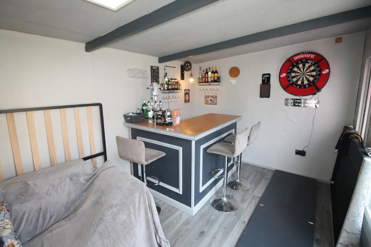 Tobyfield Road, Bishops Cleeve, GL52, photo 8