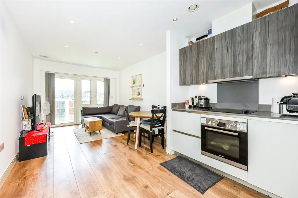Longfield Avenue, Ealing, W5, photo 13