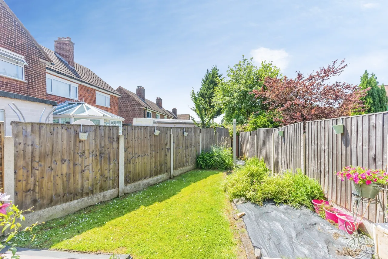 Hampshire Road, Droylsden, photo 6