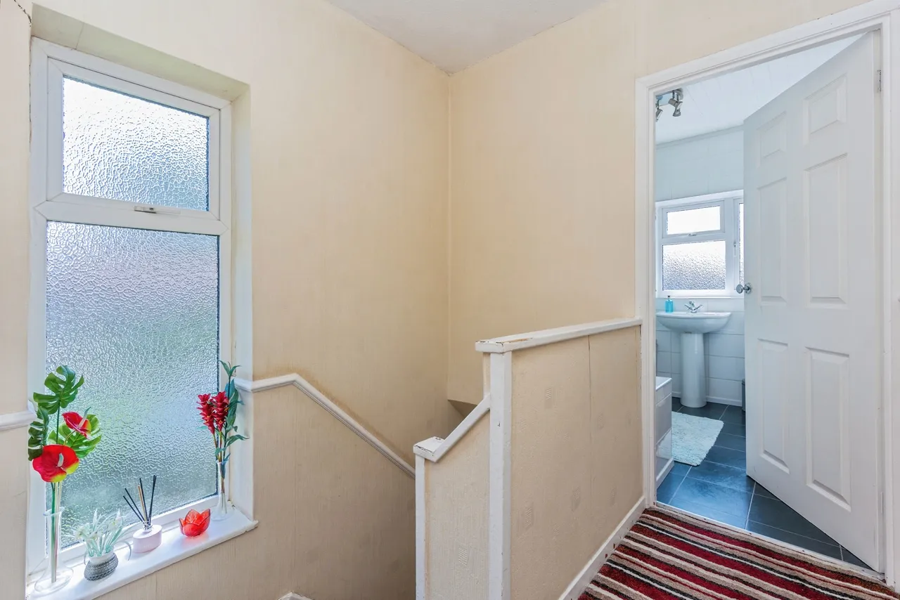 Hampshire Road, Droylsden, photo 9