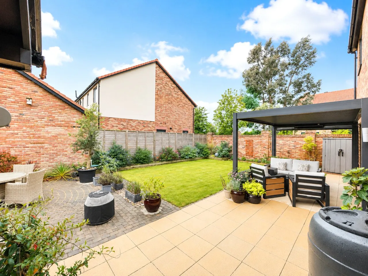 Jane Grove, Wirral, CH63, photo 4