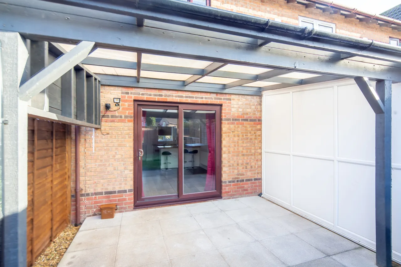 Spruce Drive, Bicester, photo 18