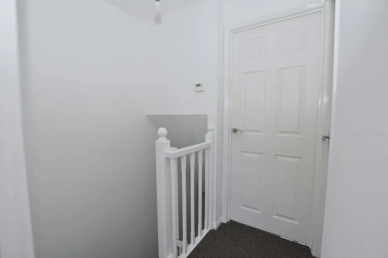 Spruce Drive, Bicester, photo 10
