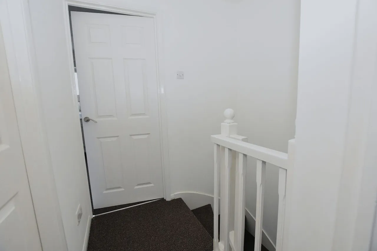 Spruce Drive, Bicester, photo 11