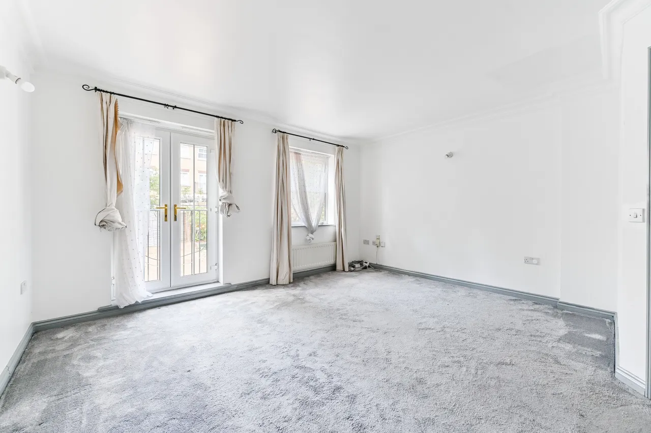 20 Sycamore Close, South Croydon, photo 2