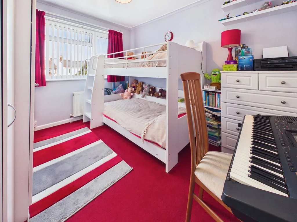 Harefield Crescent, Camborne, photo 12