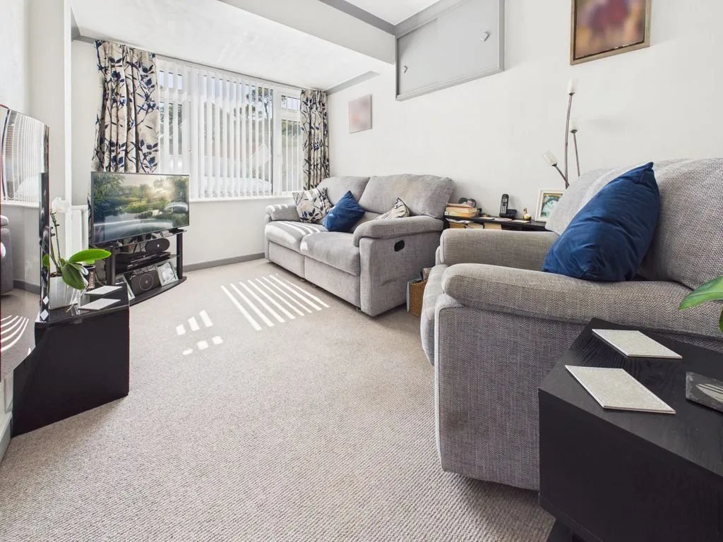 Harefield Crescent, Camborne, photo 8