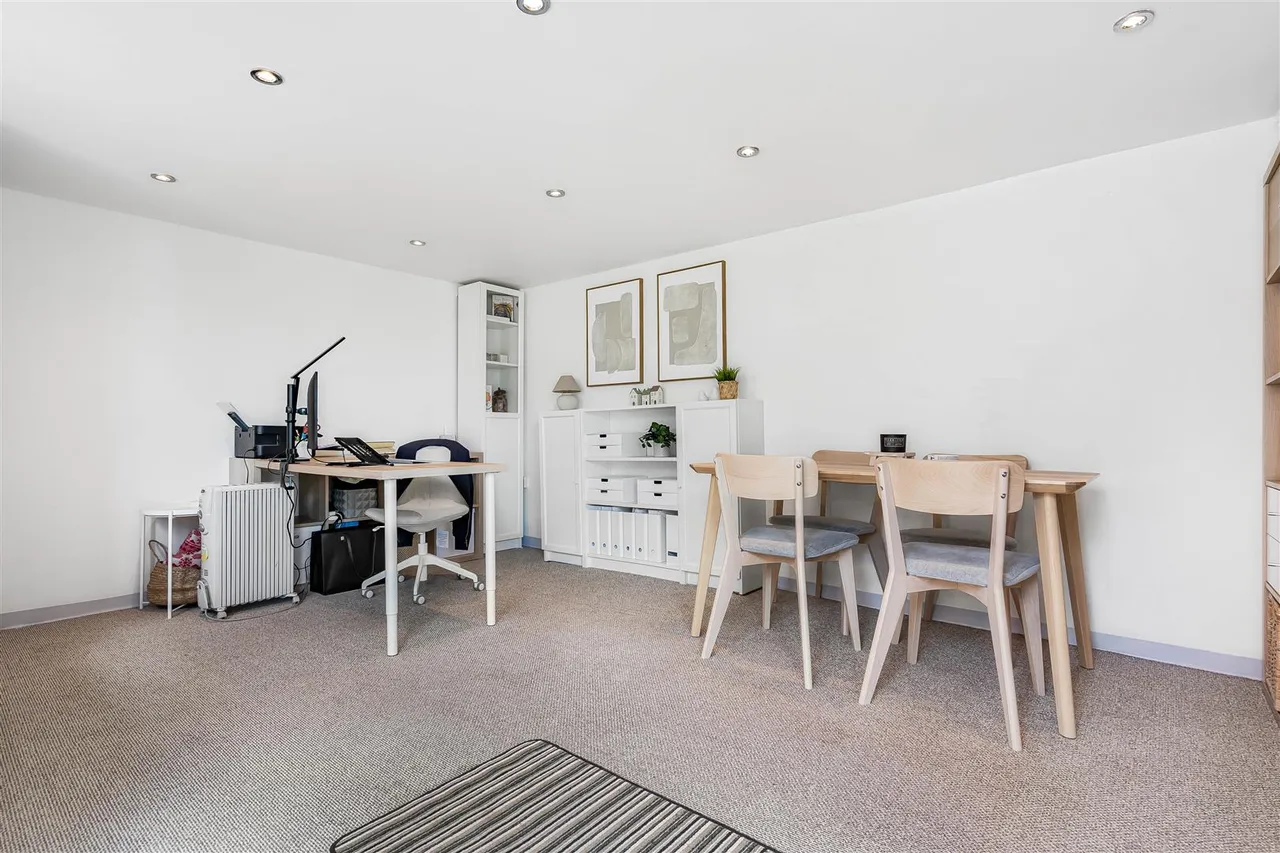 The Chestnuts, Harston, CB22, photo 34