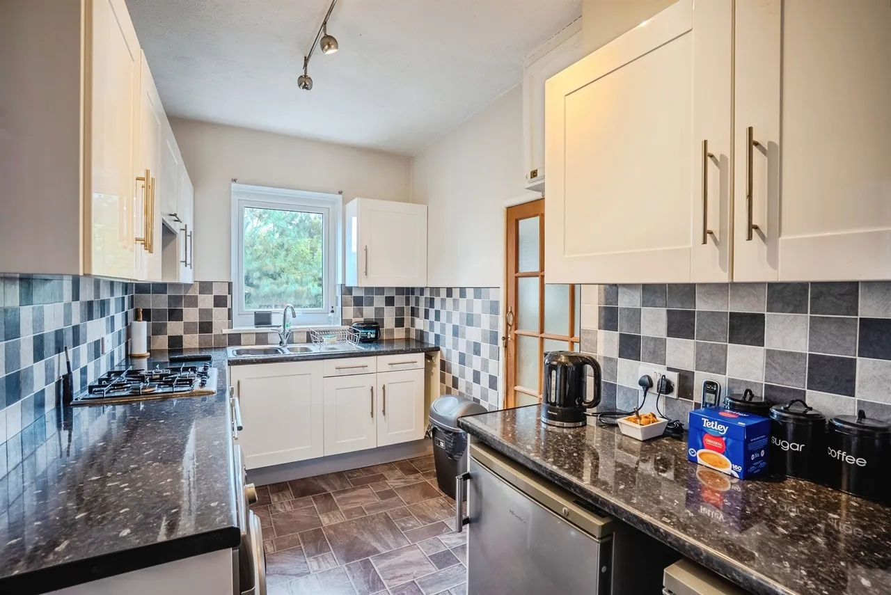 Hughes Crescent, Chepstow, NP16, photo 6