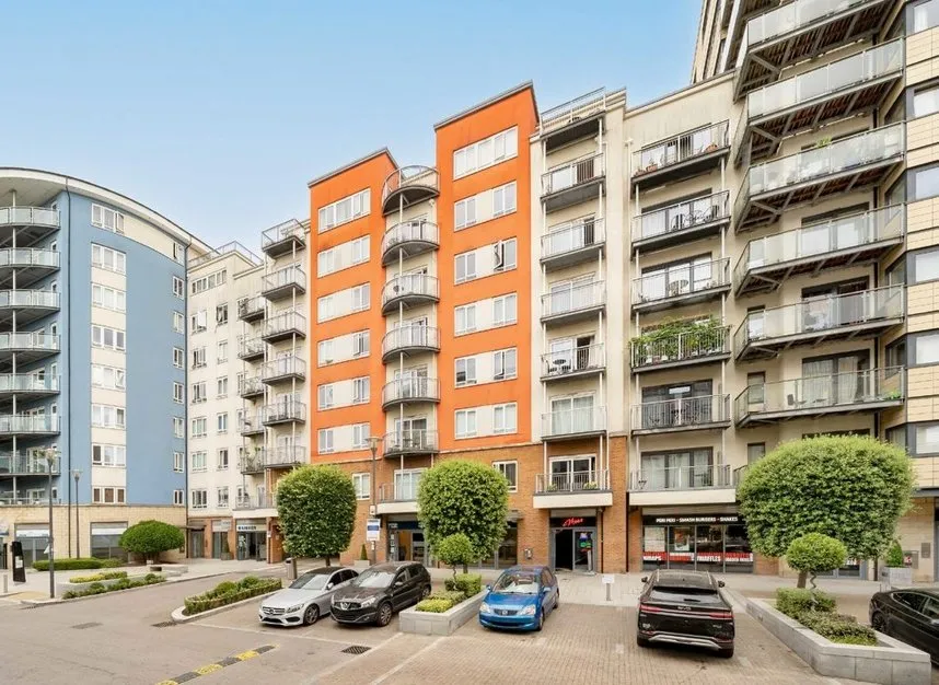 2 bed flat for sale — Heritage Avenue, Colindale, NW9