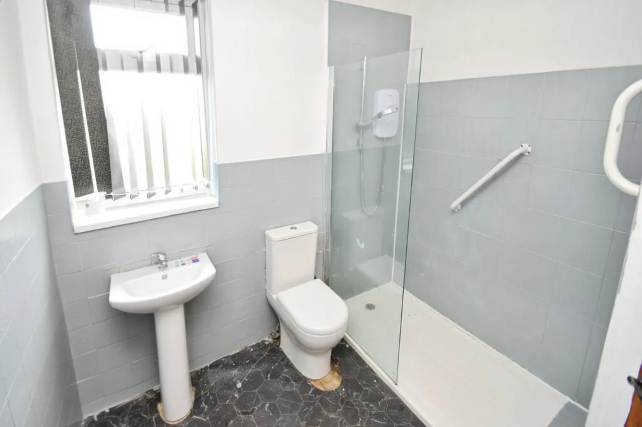 Keighley, West Yorkshire, photo 12