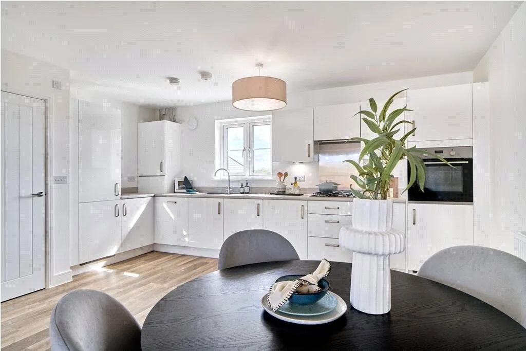 Brunswick Road, Deepcut, Camberley, Surrey, GU16 6RS, photo 2