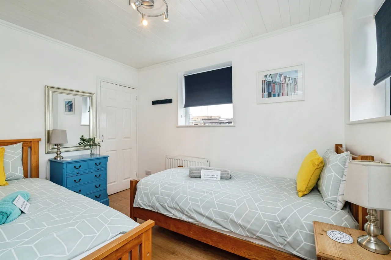 Pavilion Road, Gorleston, GREAT YARMOUTH, photo 11