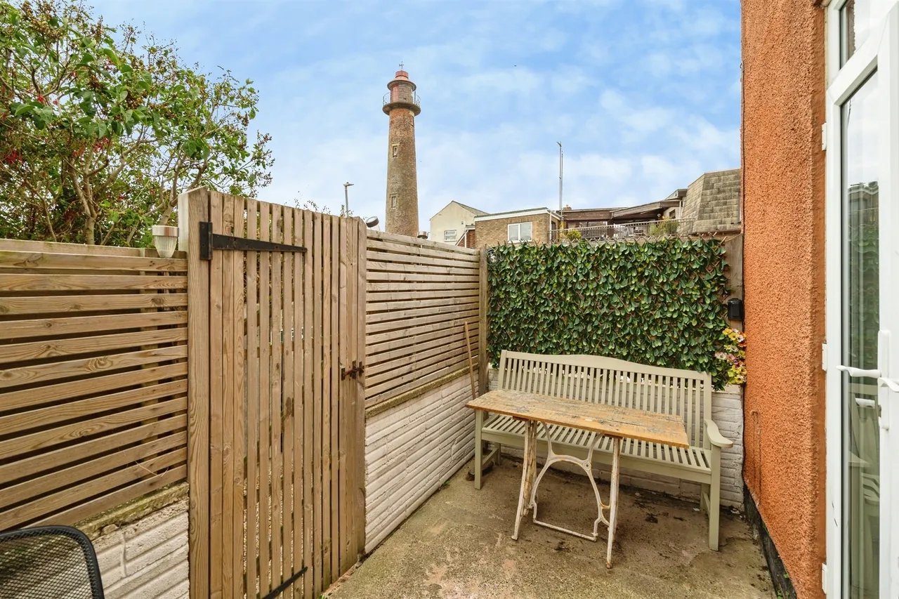 Pavilion Road, Gorleston, GREAT YARMOUTH, photo 2