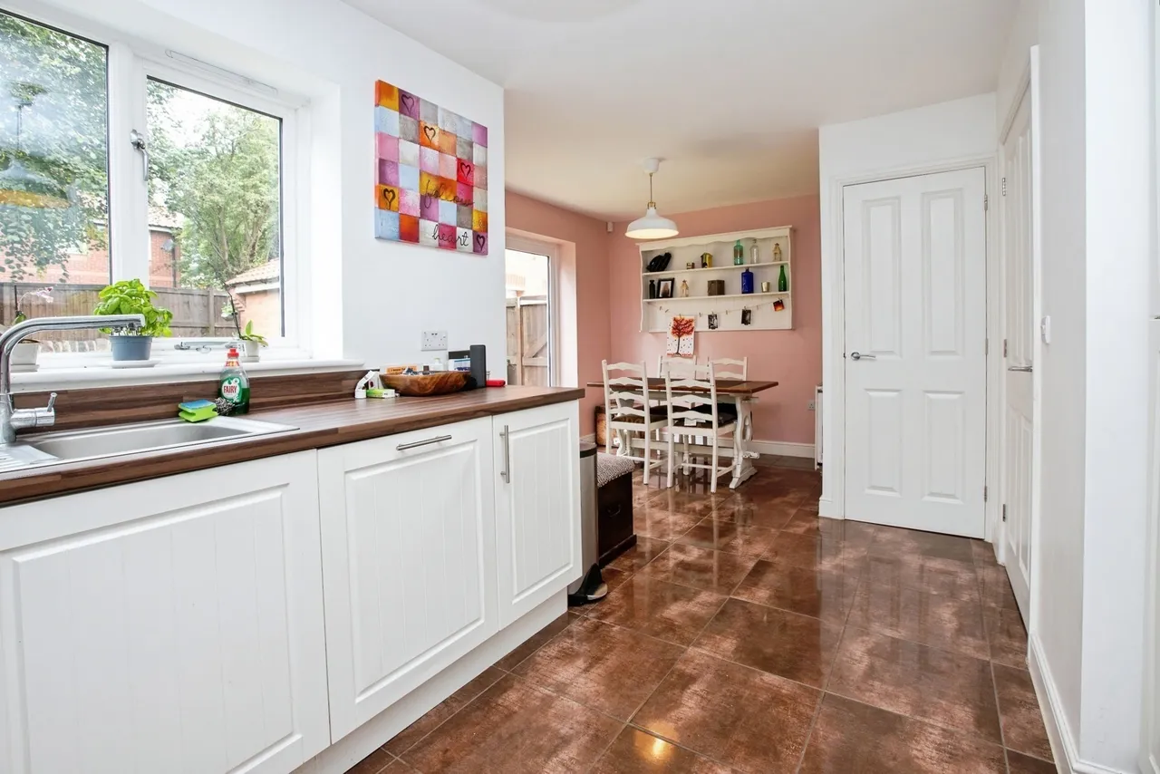 Digby Court, Mansfield Woodhouse, NG19, photo 3