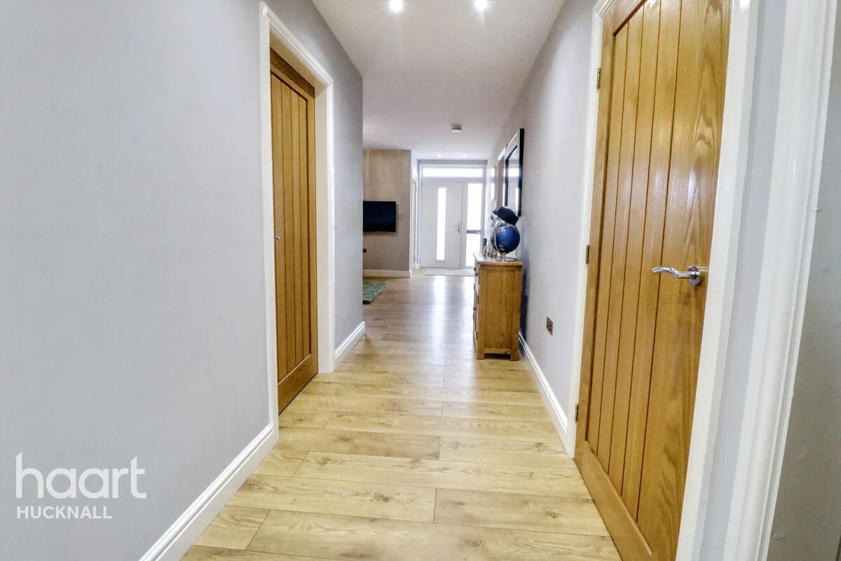 Linby Road, Nottingham, NG15, photo 11