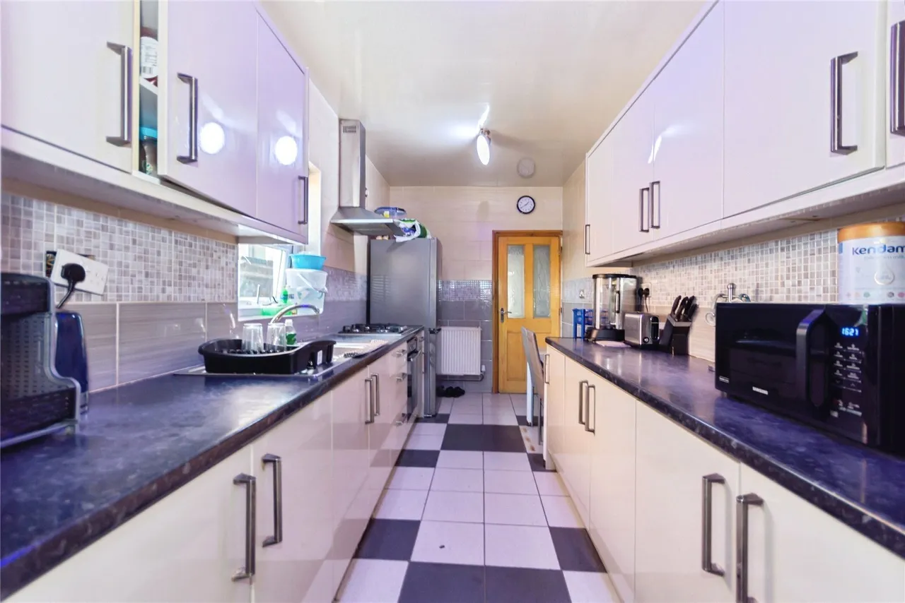 Warwick Road, Tyseley, B11, photo 8