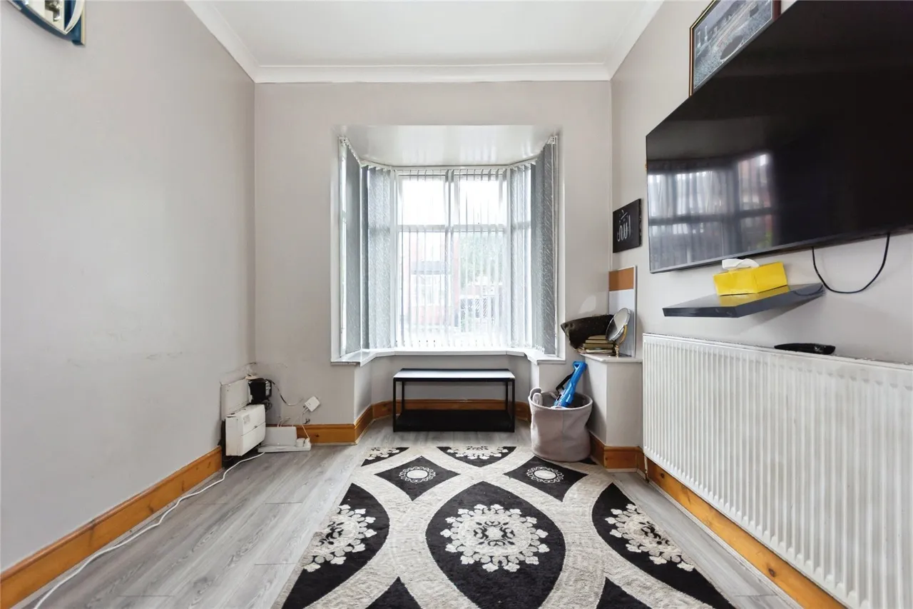 Warwick Road, Tyseley, B11, photo 3