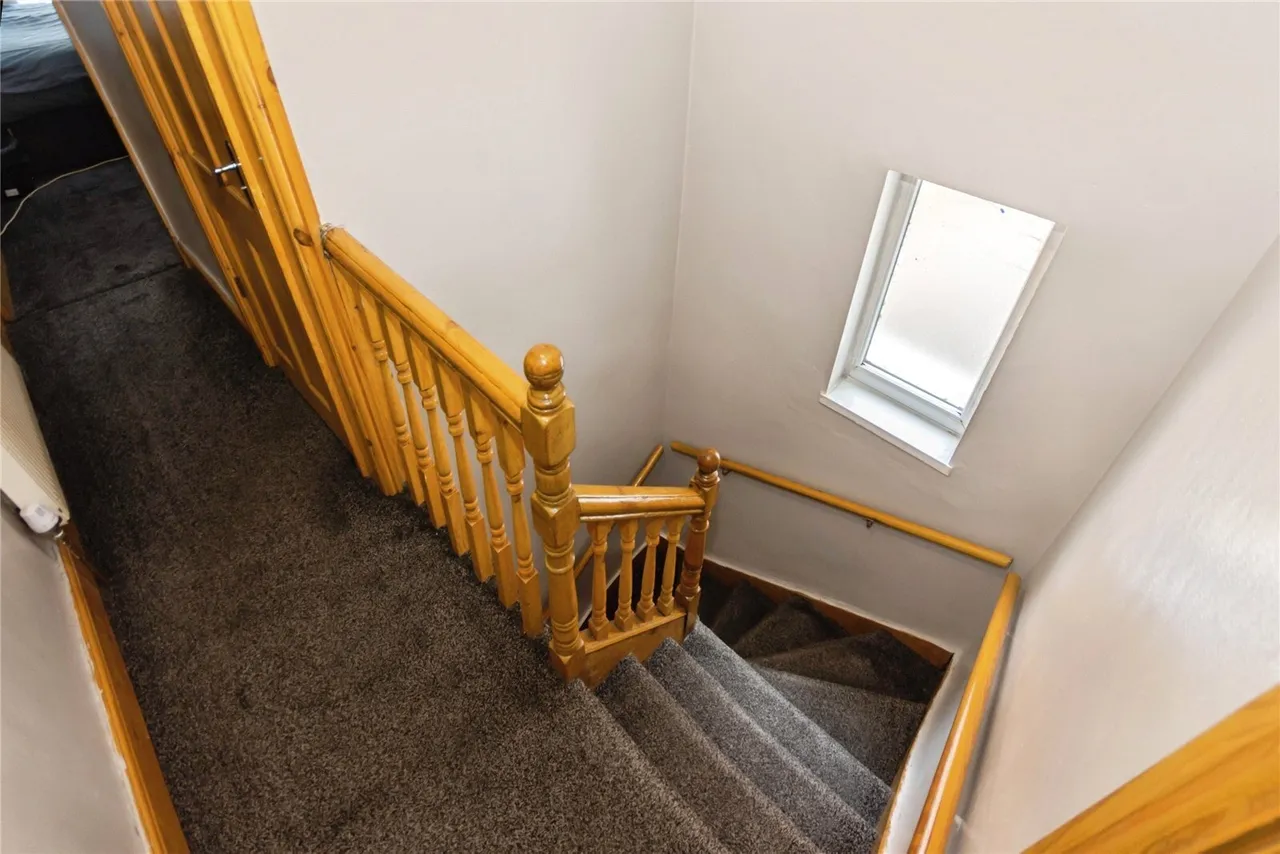 Warwick Road, Tyseley, B11, photo 14