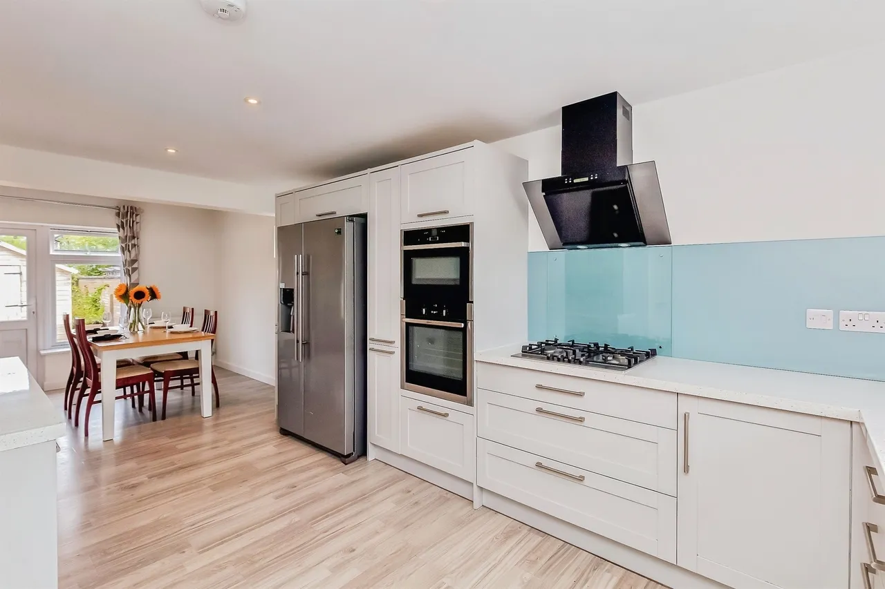 New Road, Ryhall, PE9, photo 7