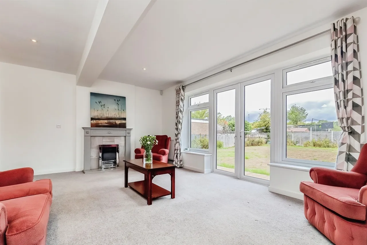 New Road, Ryhall, PE9, photo 8