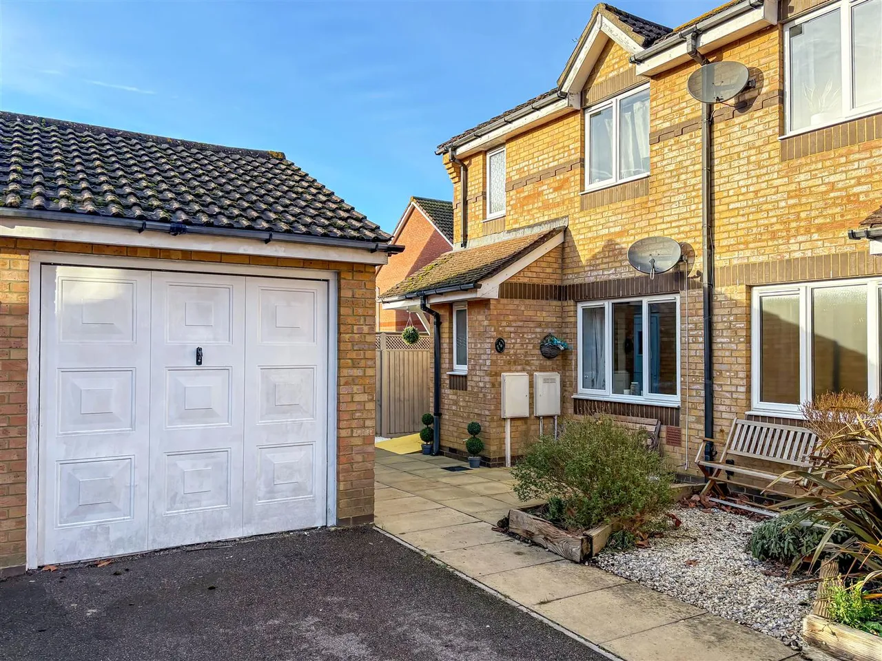 3 bed house for sale, Larkspur Close, Littlehampton