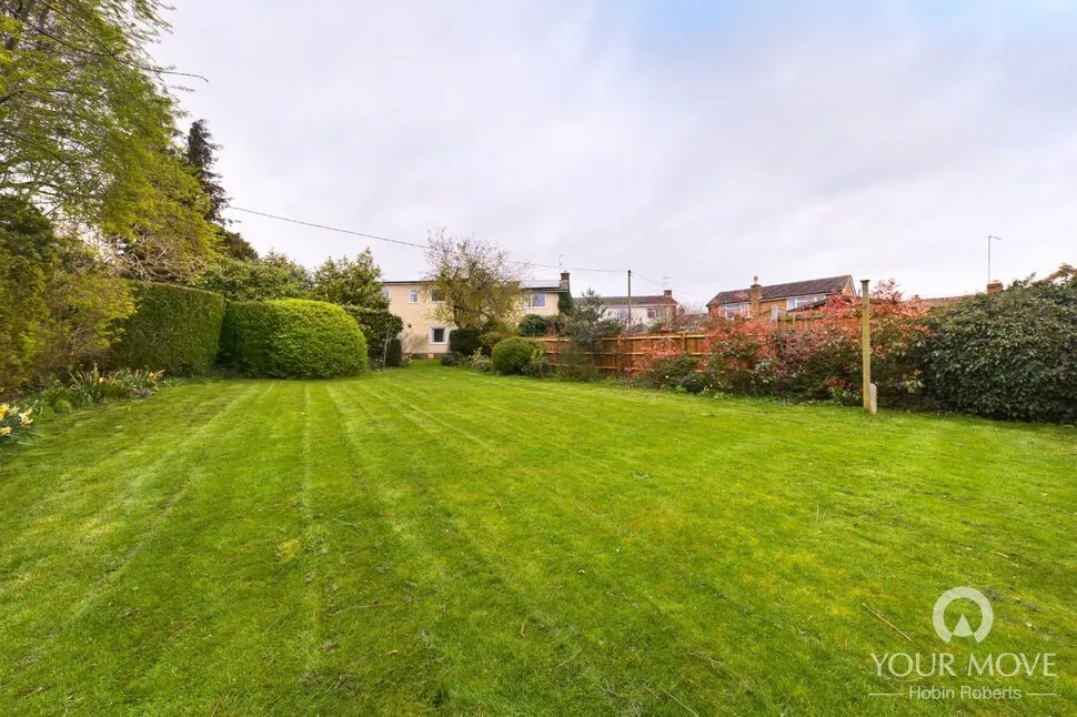 Park Street, Earls Barton, Northampton, NN6, photo 2