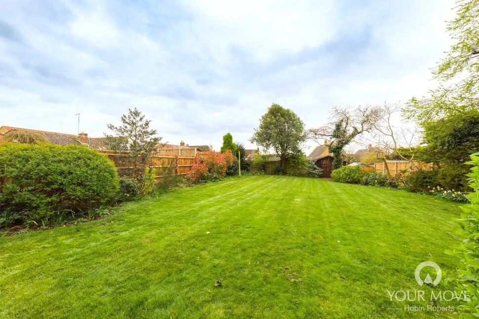 Park Street, Earls Barton, Northampton, NN6, photo 3