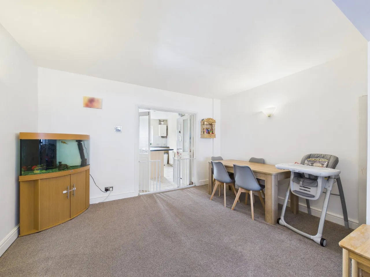 Osborne Avenue, Stanwell, TW19, photo 4
